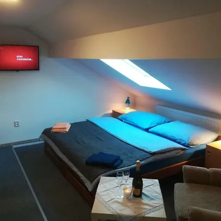 Πανσιόν 411 3*