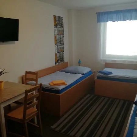 411 Πανσιόν 3*