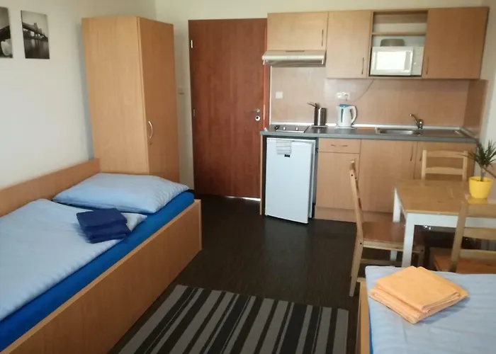 411 Guest house Solnice